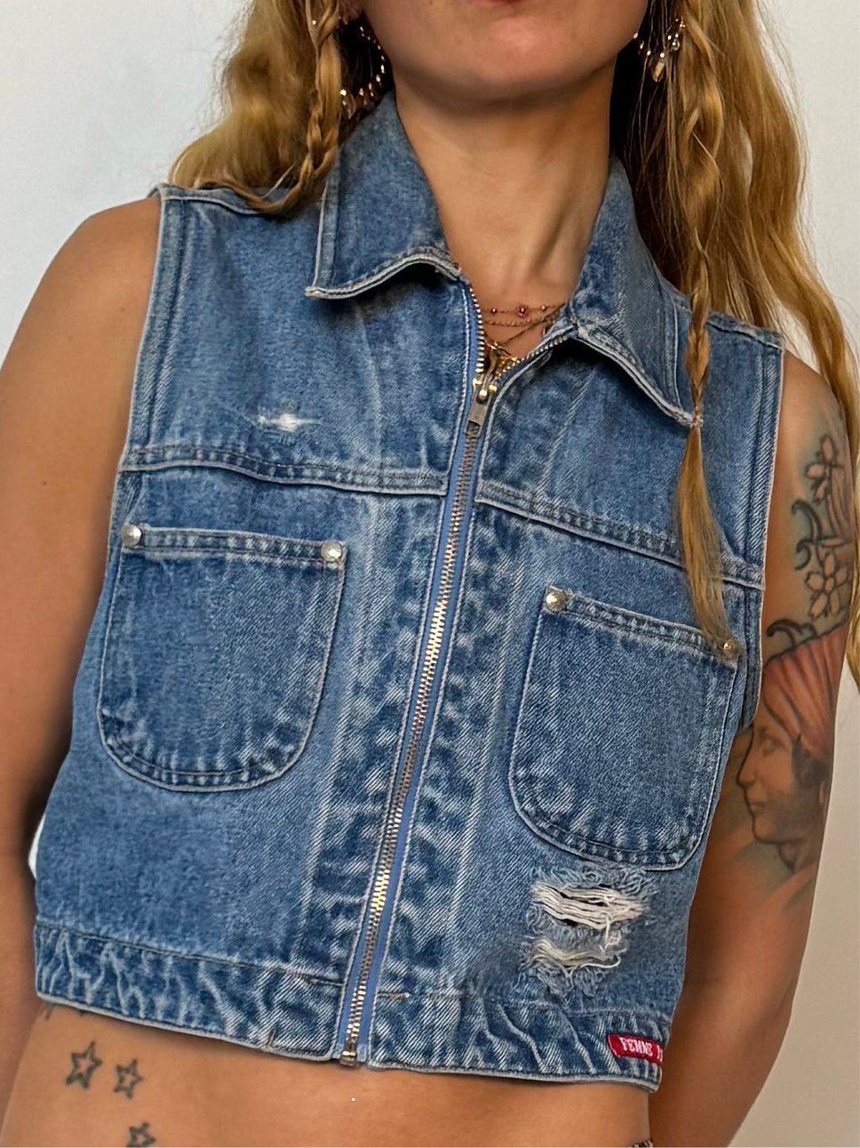 SMALL- CROP ZIP VEST