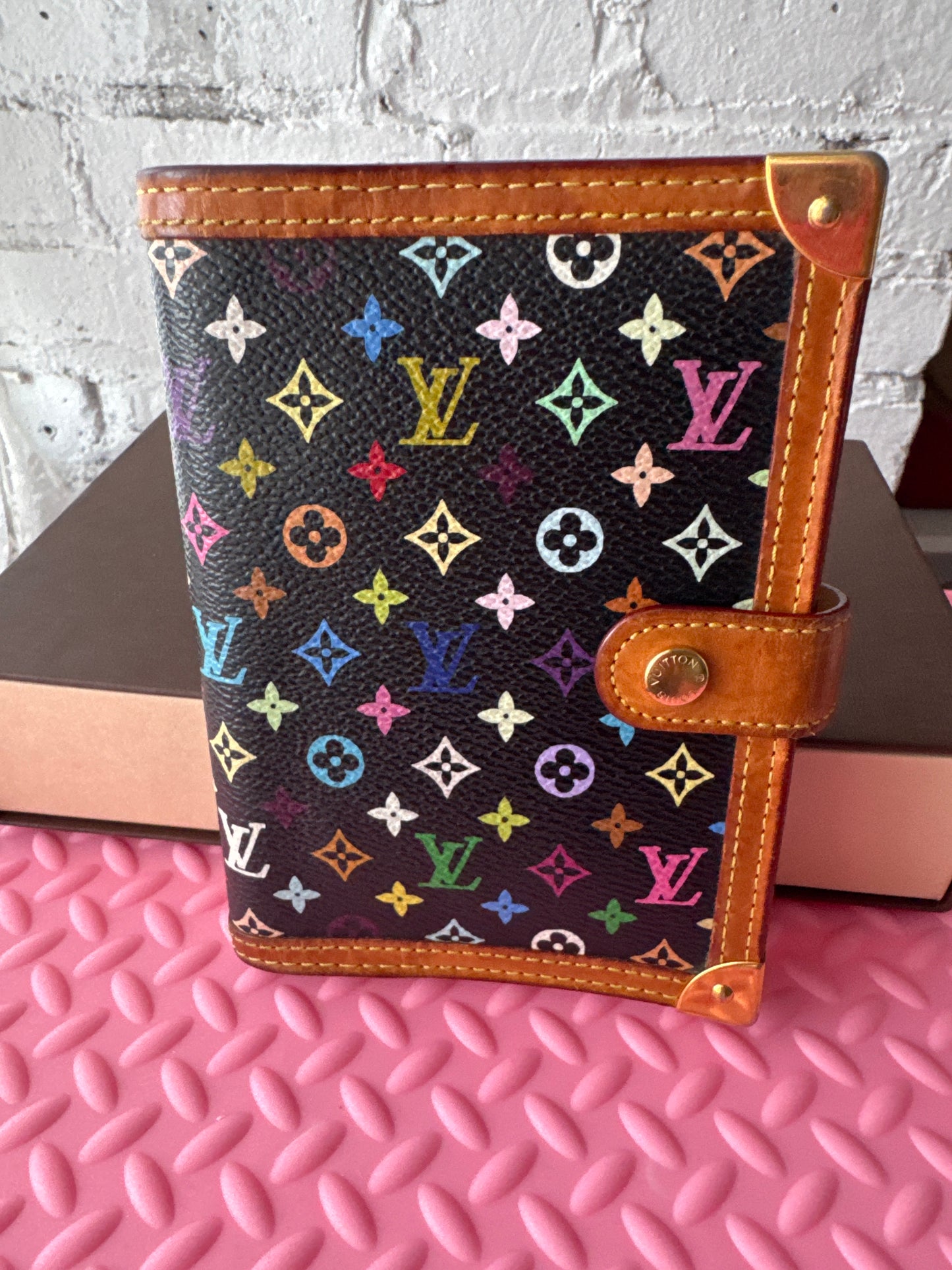 VINTAGE MURAKAMI AGENDA- BLACK