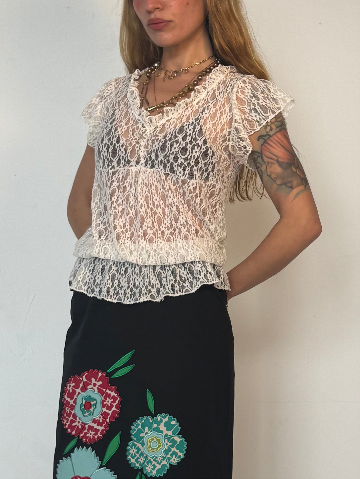 SMALL- LACE TOP