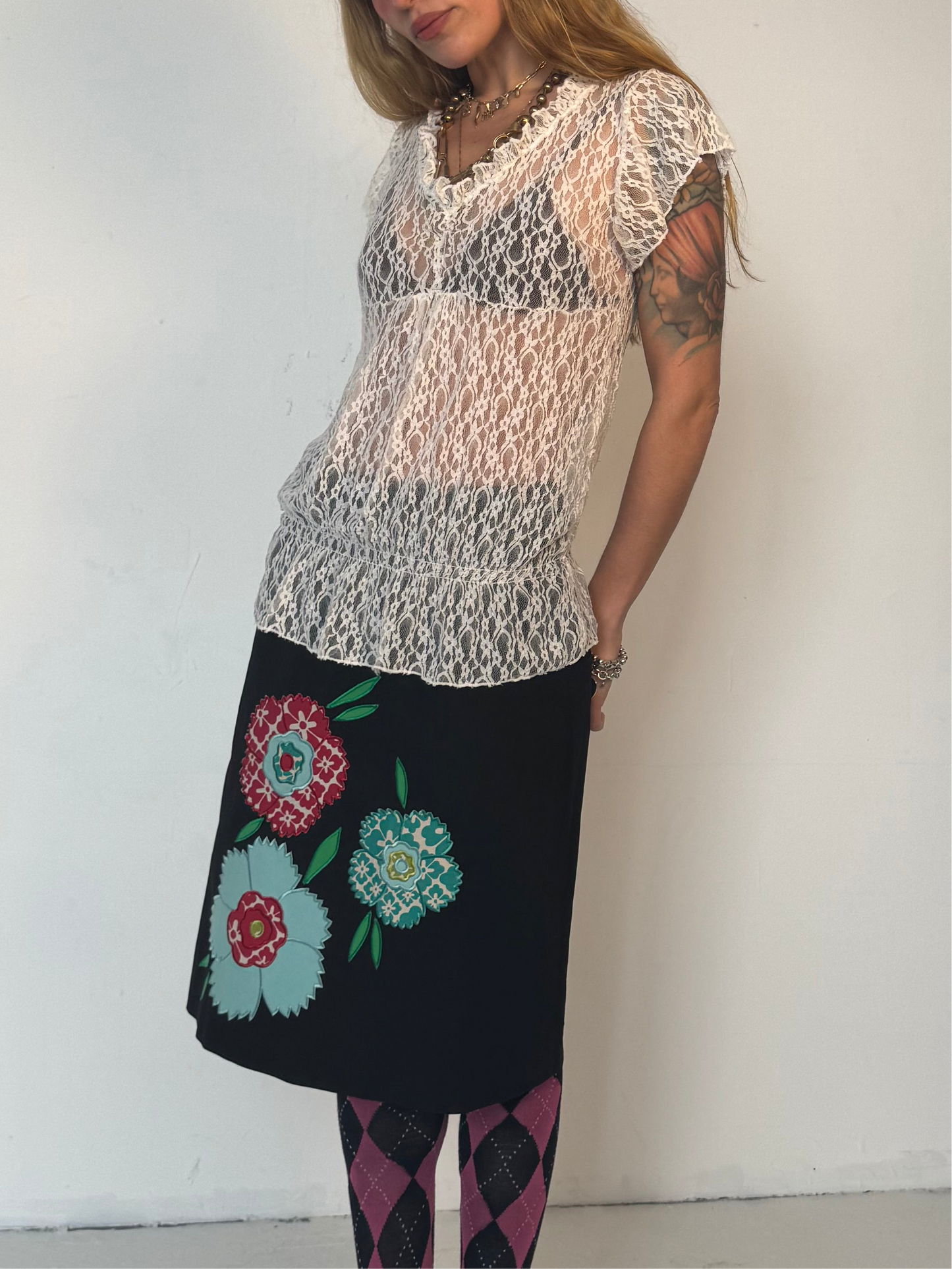 SMALL- LACE TOP