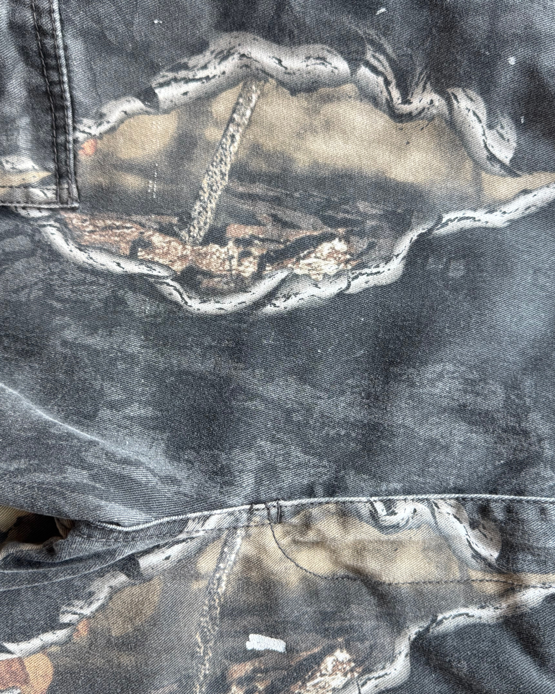 36-38” waist - VTG mossy oak