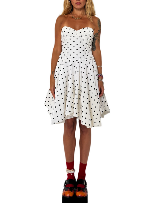 Size 8-10- lil miss muffet