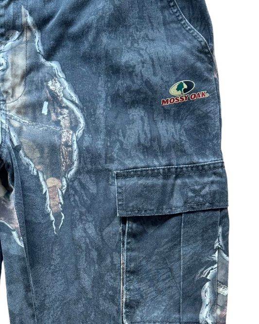 36-38” waist - VTG mossy oak