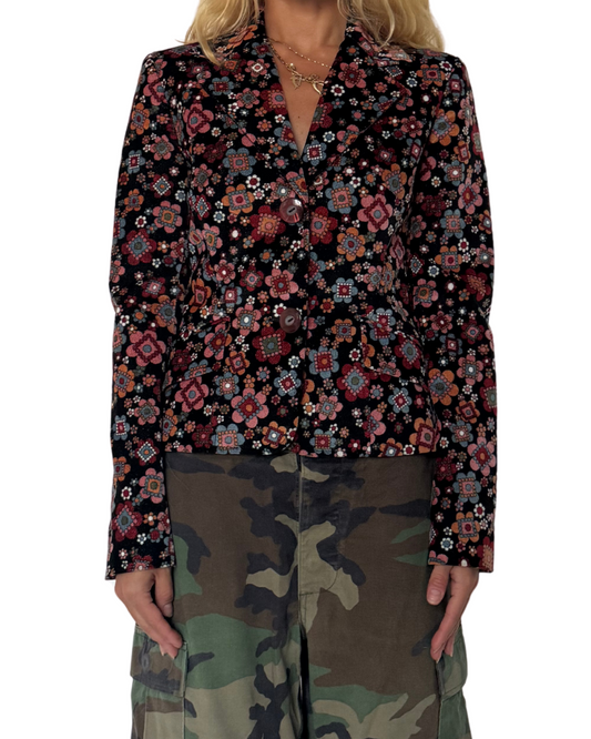 Size 2- D&G vintage corduroy blazer