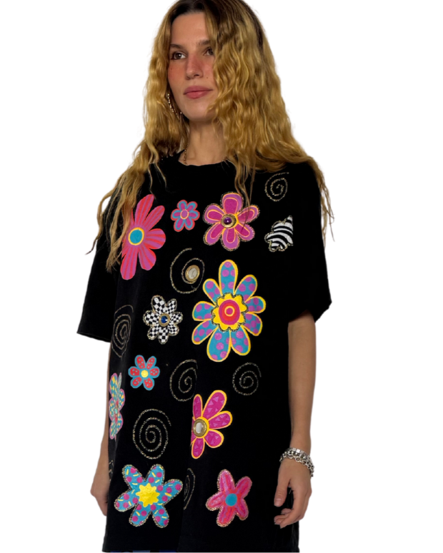 XL puff paint shirt