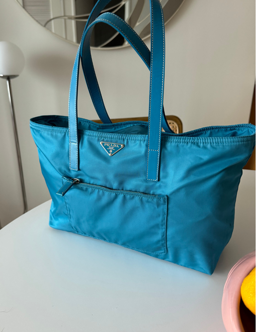 DESIGNER NYLON TOTE