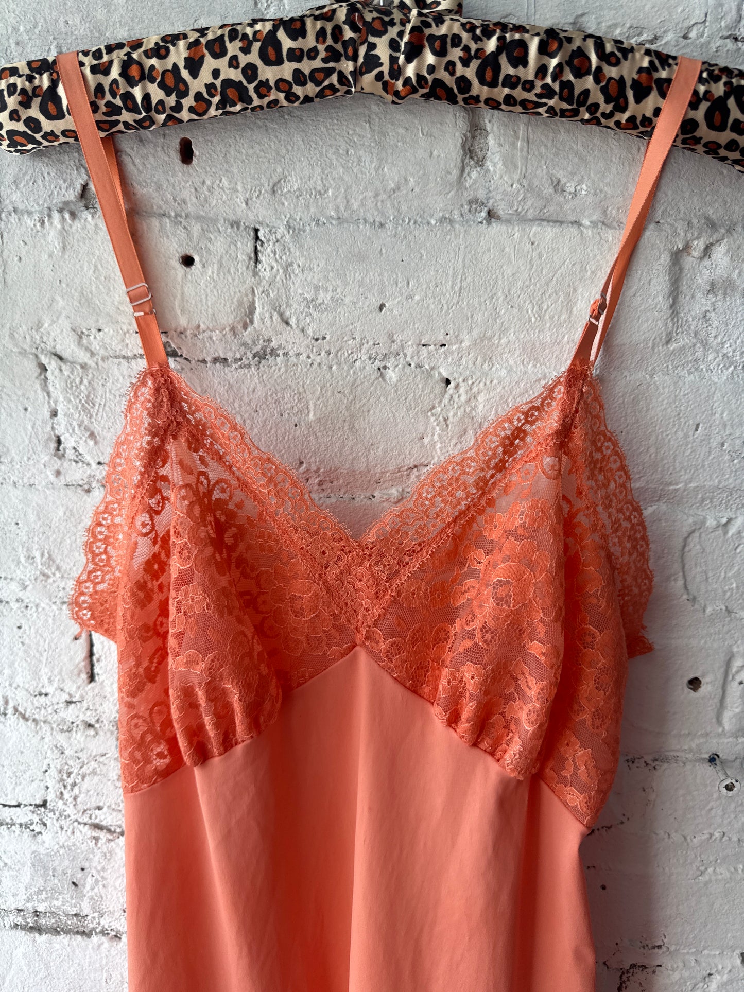 SIZE 6- PEACH SLIP