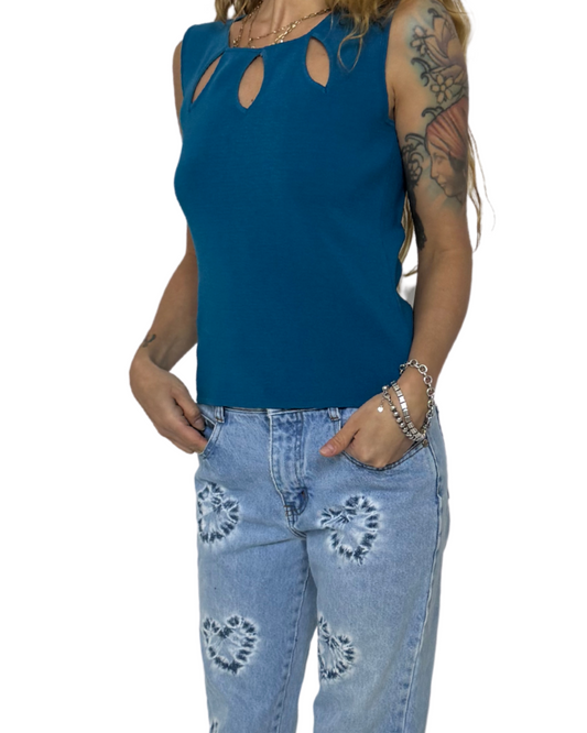 S/M: Vintage cutout tank