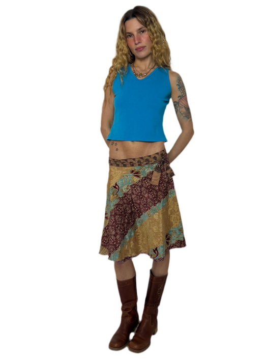 MEDIUM- STRETCH CROPPED TANK